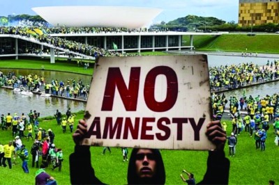 Parlamentares da CPMI do 8 de Janeiro Pressionam PGR para Negar Anistia a Bolsonaro