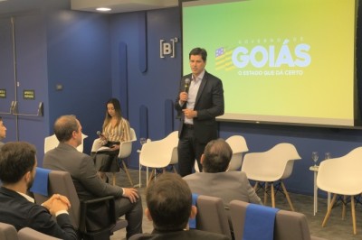 Daniel Vilela discute com investidores projeto de modernização do Serra Dourada, em São Paulo
