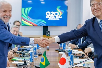 Presidente Lula se reúne com o primeiro-ministro japonês