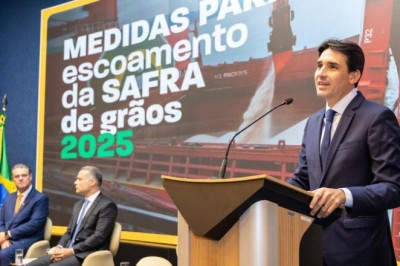 Governo anuncia Plano de Escoamento da Safra 24/25, com investimento de R$ 4,5 bilhões para redução de custos logísticos