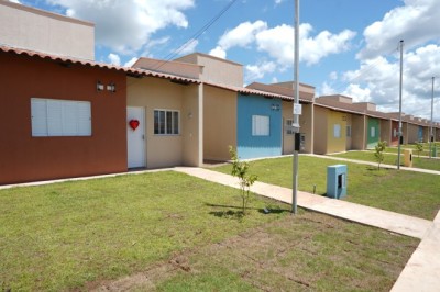 Governo de Goiás abre inscrições para 100 casas a custo zero em Itapaci e Simolândia