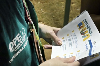 Defensoria na Rua leva assistência jurídica à população em situação de rua de Goiânia