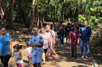 Mais de 300 crianças participam da colônia de férias “Aventura no Parque”, no Areião