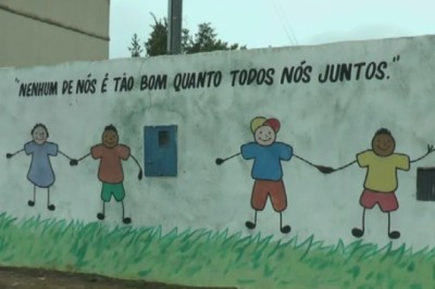 Revezamento de turmas em Goiânia revolta mães