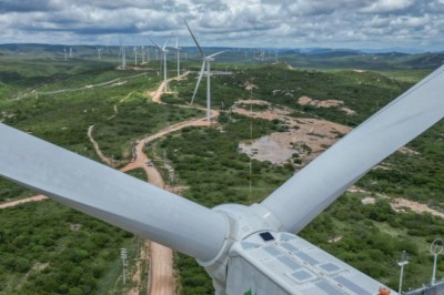 Uso de energia renovável pela indústria brasileira supera 64%