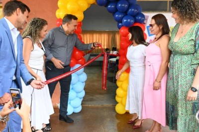 Prefeito Sandro Mabel inaugura 92ª Sala de Recursos Multifuncionais destinada à educação inclusiva