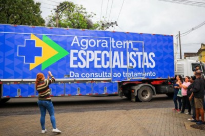 Agora Tem Especialistas lança novas carretas da saúde da mulher com oferta de exames e diagnóstico de câncer para quatro estados