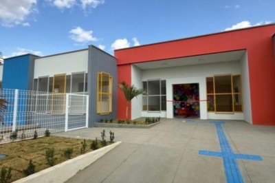 Governo do Brasil lança fundo de R$ 20 bilhões para estados e municípios ampliarem infraestrutura de educação e saúde