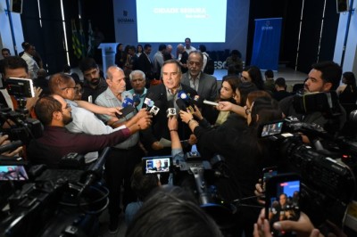 Cidade Segura: Mabel lança programa descentralizado e permanente de retirada de fios na capital