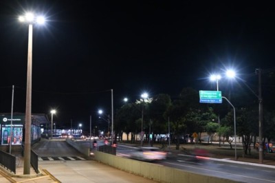 Brilha Goiânia alcança marca de 112 mil luminárias de LED instaladas e beneficia mais de 900 mil moradores