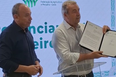 Agrodefesa e Faeg firmam acordo para fortalecer estabelecimentos leiloeiros em Goiás