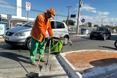 Comurg reforça operação de fim de ano para limpeza na Região da 44
