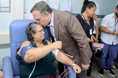 Mabel abre 3º turno de hemodiálise na Santa Casa de Misericórdia de Goiânia