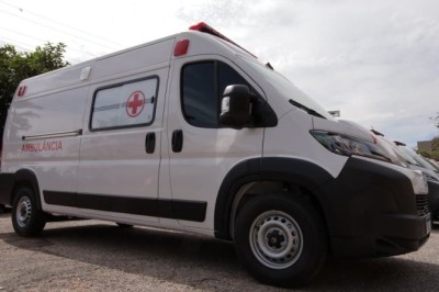 Prefeito Vilela recebe de Caiado e Daniel Vilela novos veículos para reforçar a frota de Aparecida