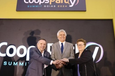 Caiado destaca protagonismo goiano em inovação durante abertura da CoopsParty Summit 2024