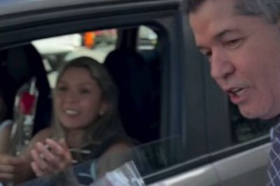 No Dia Internacional da Mulher o Delegado Waldir homenageia mulheres com 