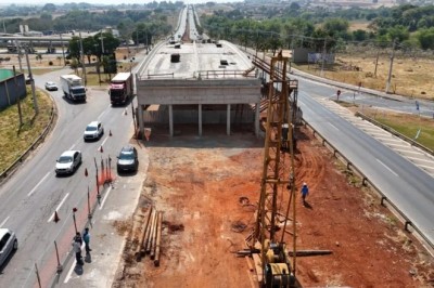 Goiás acelera obras de infraestrutura com nova modalidade de contratação