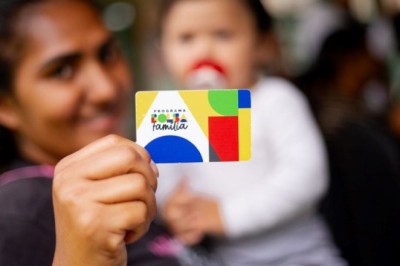 Mercado de trabalho aquecido e Bolsa Família levam Brasil à maior redução da desigualdade social dos últimos anos