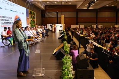 Governo Federal recebe documento com propostas para a política ambiental