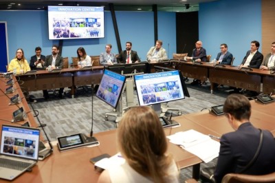 Daniel Vilela visita sede da Interpol em Singapura e destaca posição de vanguarda de Goiás na área de segurança