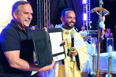 Mabel assina permuta de áreas entre prefeitura e Arquidiocese de Goiânia