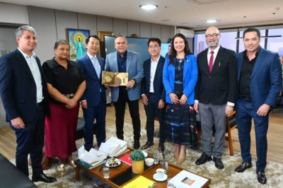 Prefeito Sandro Mabel recebe embaixador do Japão e propõe laço de cidades-irmãs entre Goiânia e Hamamatsu