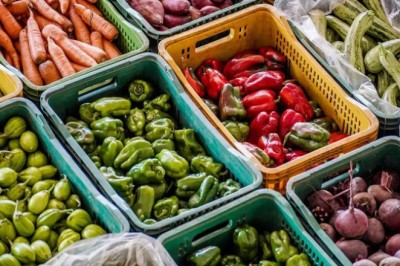 País teve deflação de 0,11% em agosto, puxada por queda em habitação e alimentação