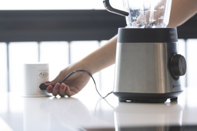 Vai viajar no fim de semana? Veja como deixar sua casa segura