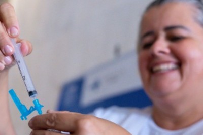 Entenda como vai funcionar a primeira vacina contra a dengue com produção 100% nacional