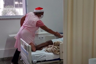 Voluntariado Einstein promove Natal de afeto no HMAP