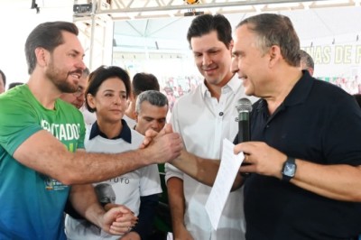 Mabel participa de edição especial do programa Deputados Aqui na Região Oeste de Goiânia