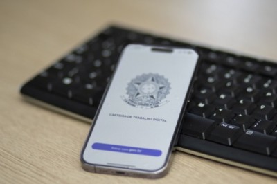 IBGE: desemprego no trimestre encerrado em novembro é de 5,2%, o menor já registrado