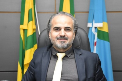 Ex-presidente da Câmara de Caldas Novas paga mais de R$ 650 mil acima da lei