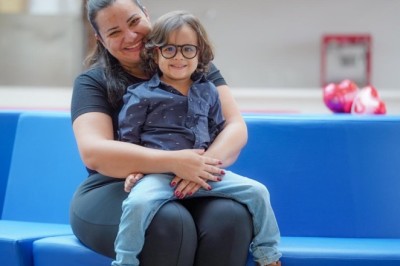 Goiás amplia rede de atendimento oncológico para crianças, jovens e adultos