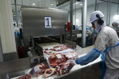 Goiás tem superávit de US$ 205,6 milhões na balança comercial em fevereiro de 2026