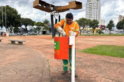 Em uma semana, Comurg instala mais de 700 lixeiras na capital