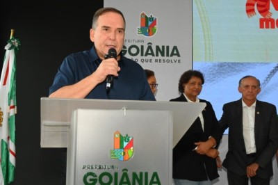 Prefeito Sandro Mabel lança campanha do agasalho 2026 com meta de doar 60 mil cobertores