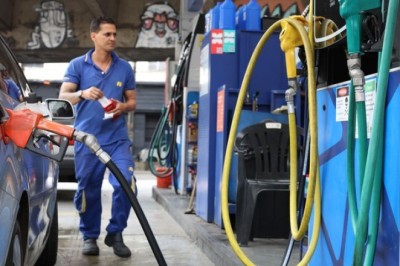 Governo do Brasil estabelece regras para desconto de R$ 1,12 por litro de diesel comercializado
