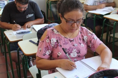 Brasil atinge, em 2025, a menor taxa de analfabetismo do país desde 2016, início da série histórica