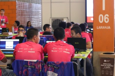 Governo de Goiás lança Olimpíada Nacional de Inteligência Artificial Aplicada 2026