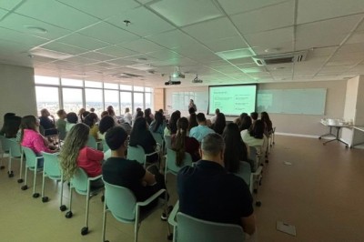 HMAP treina profissionais para fortalecer o cuidado odontológico de pacientes com problemas cardíacos em Aparecida