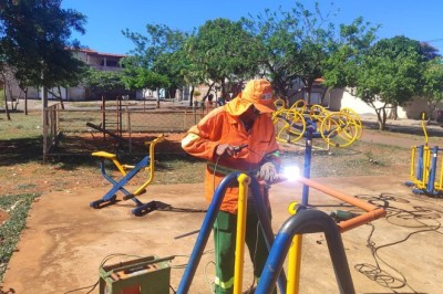 Comurg recupera mais de 1,7 mil equipamentos em praças e espaços públicos