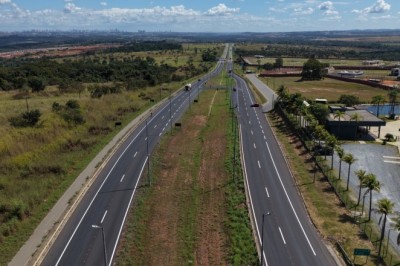 Obras em rodovias estaduais e acesso viário em Aparecida exigem atenção de motoristas