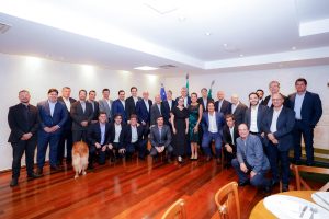 Ronaldo Caiado anuncia projeto em encontro com empresários: “Acreditem e invistam em Goiás”